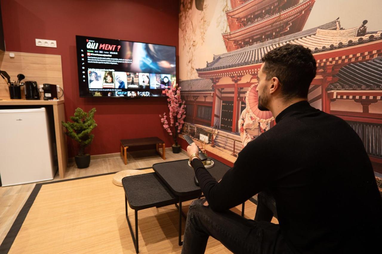 Апартаменты Capsule Japon - Jacuzzi - Netflix & Ecran Cinema - Xbox Trith-Saint-Leger Экстерьер фото